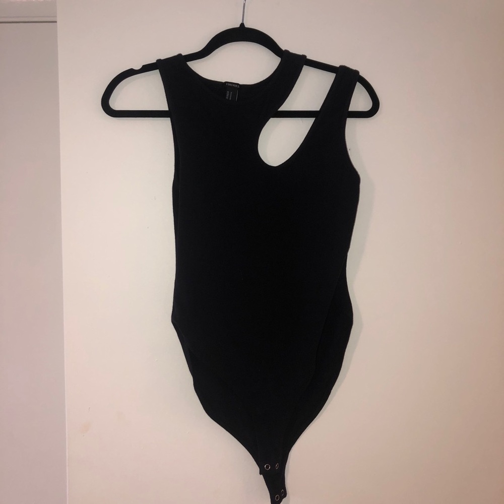 Bodysuit with cut out